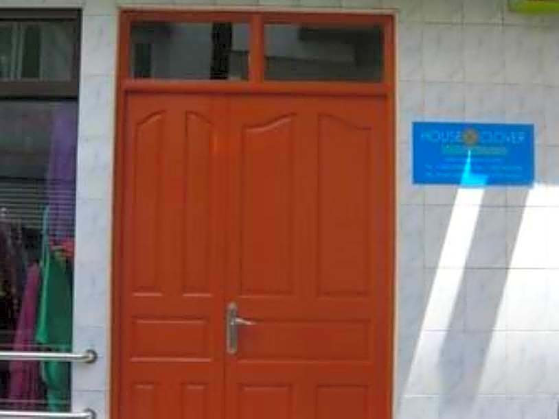 House Clover Hotel