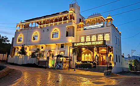 AJAYPAL GARH RESORT