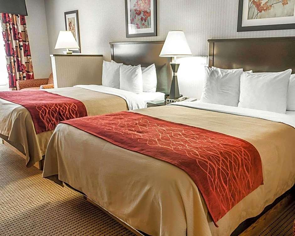 Quality Inn & Suites Farmington