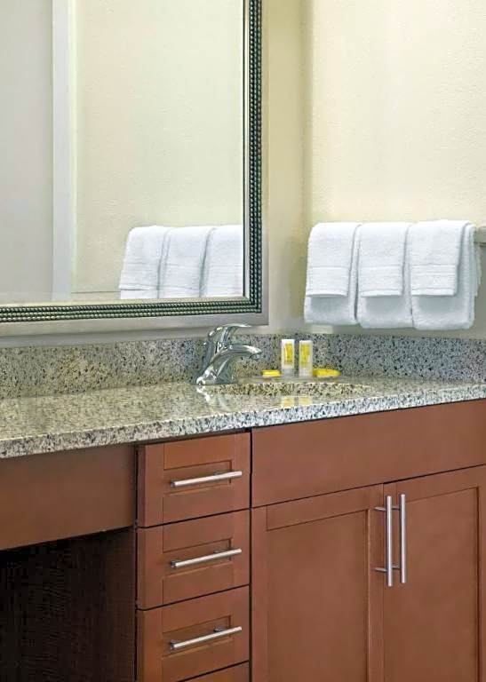 Residence Inn by Marriott Atlanta Airport North/Virginia Avenue
