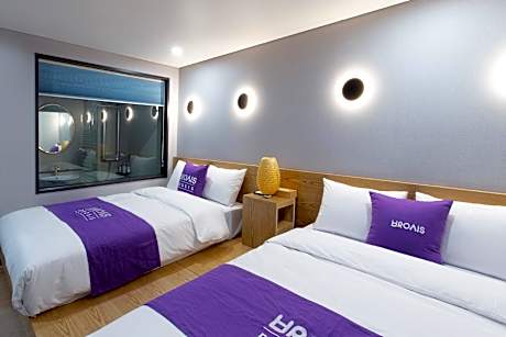 Standard Familly Room