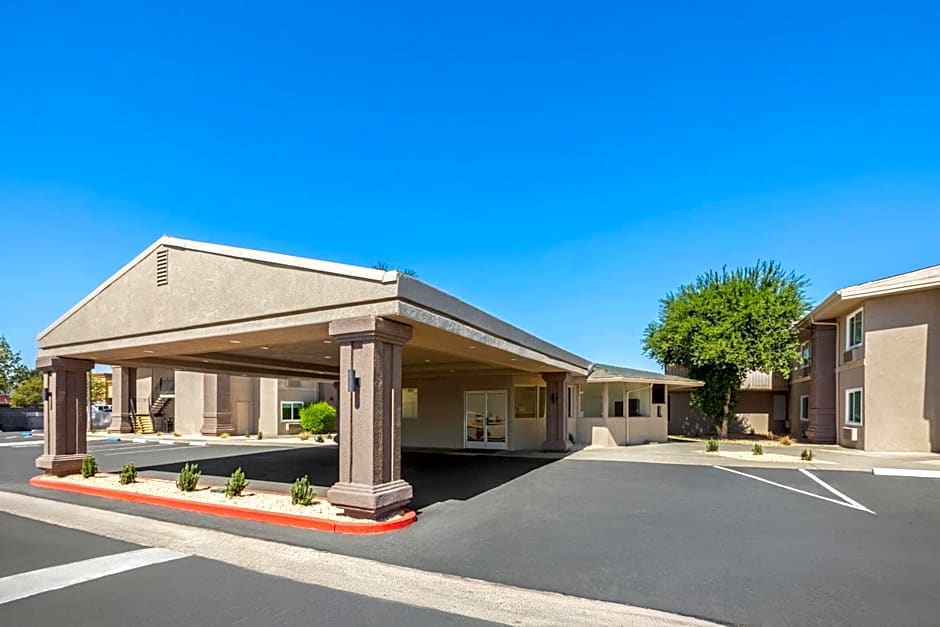 Ramada by Wyndham Merced