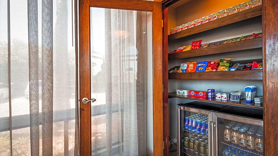 Best Western Plus Executive Inn & Suites