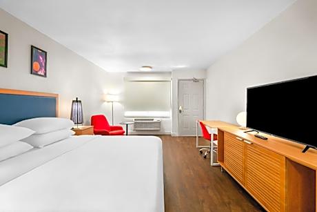 King Room - Non-Smoking