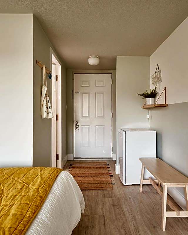 The June Motel, Sauble Beach