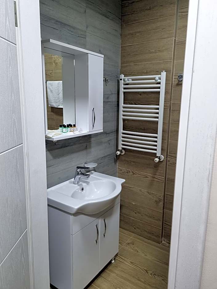 MAHALI HOTEL