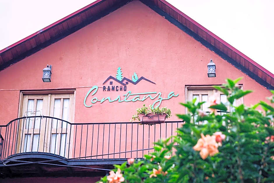 Hotel Rancho Constanza