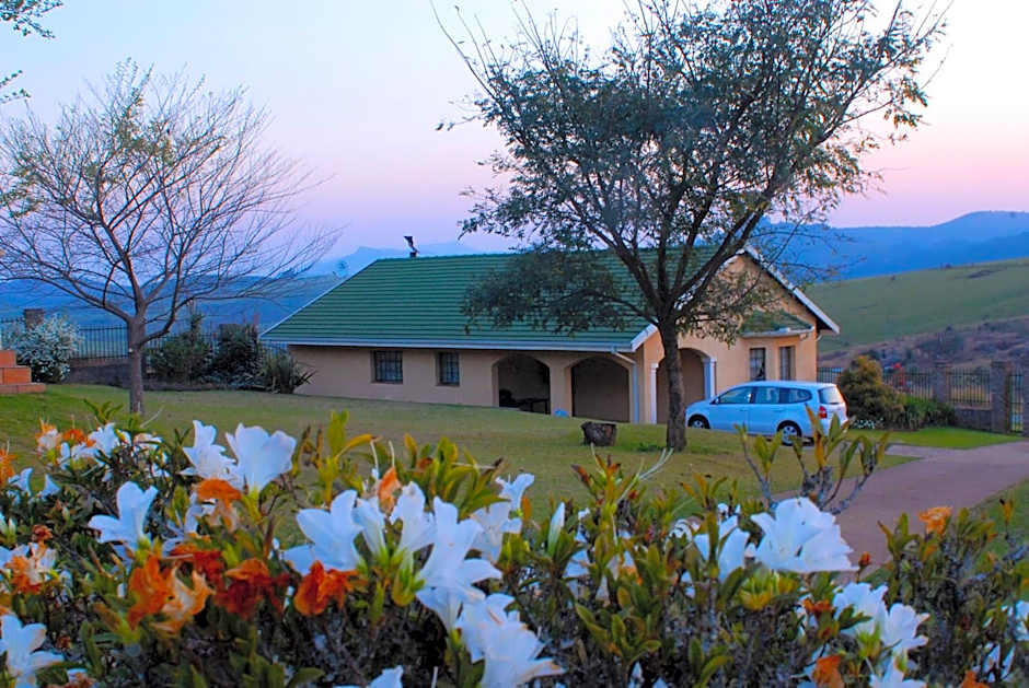 Thaba Tsweni Lodge & Safaris
