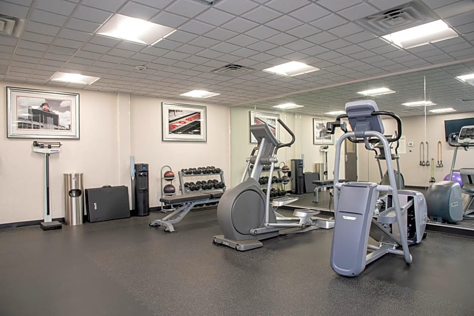 Holiday Inn Express & Suites Columbus - Polaris Parkway / COLUMBUS By IHG