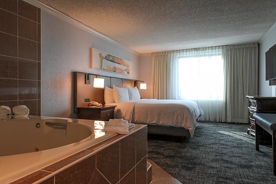 Crowne Plaza Hotel Chicago-Northbrook