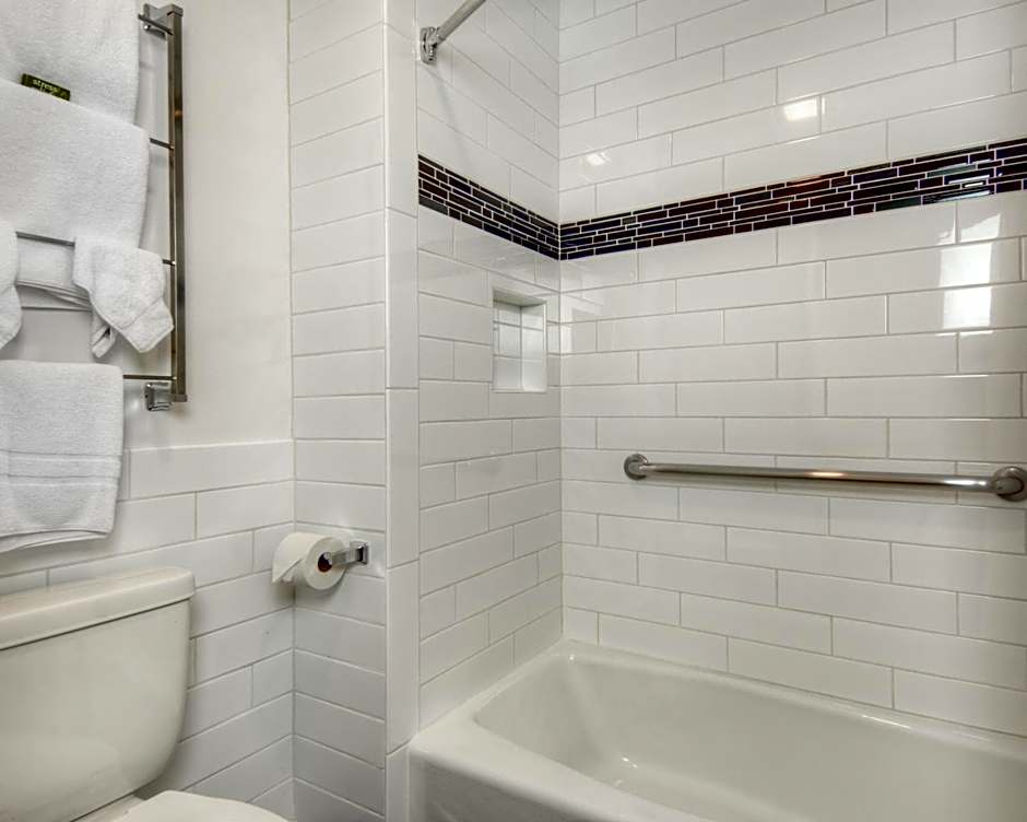 Aggie Inn, an Ascend Collection Hotel