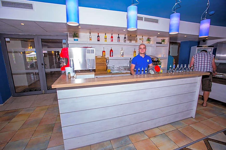 Smartline Meridian Hotel