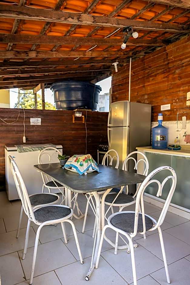 Hostel Yellow House MG