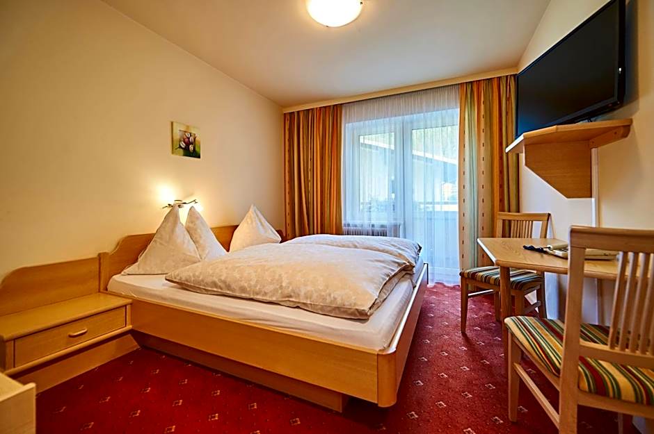 Hotel-Restaurant Schwaiger***