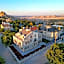 Remus Romulus Hotel