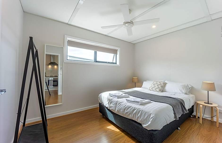 Vineyard Views at Shiraz Republic