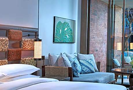 Twin Room with Pool View