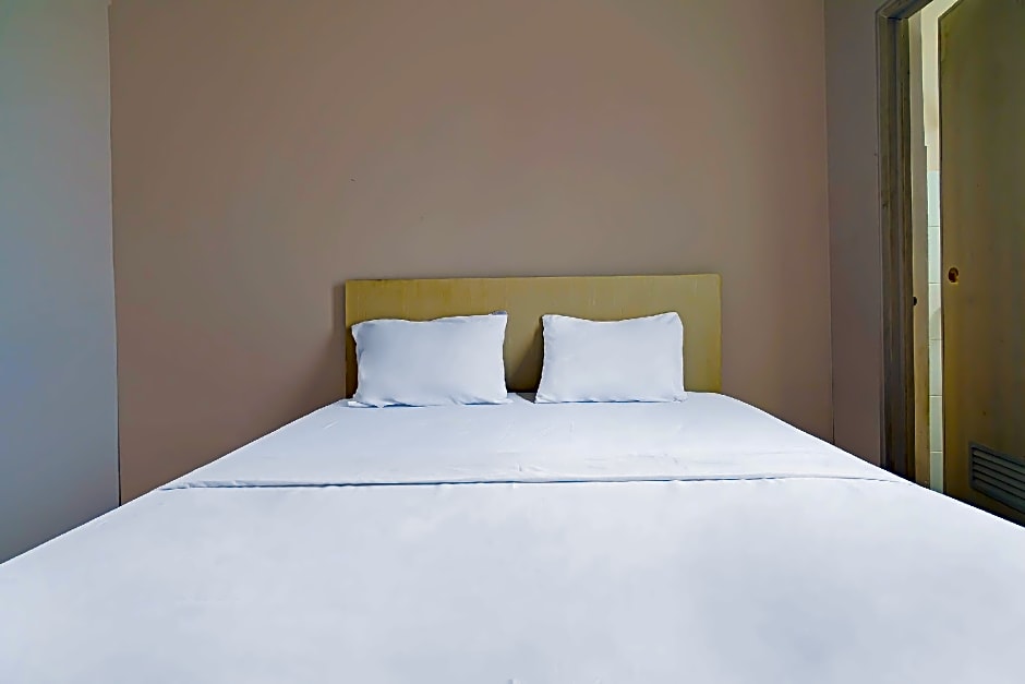 OYO Life 92720 Mekarwangi Guest House