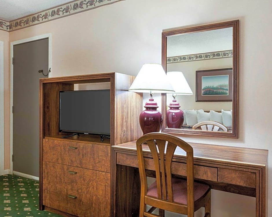 Rodeway Inn