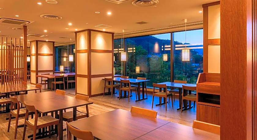 KAMENOI HOTEL OME