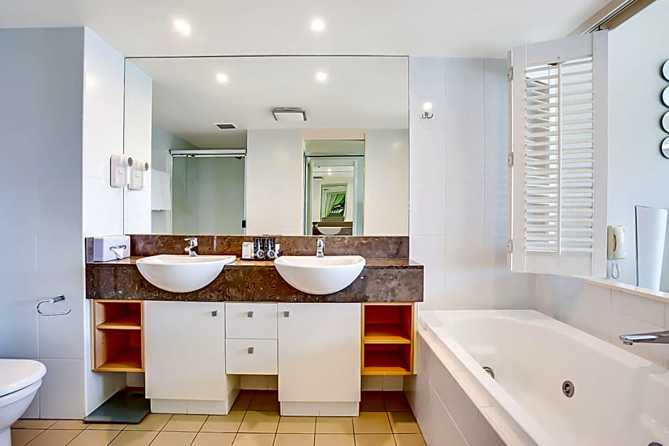 Mantra Broadbeach on the Park