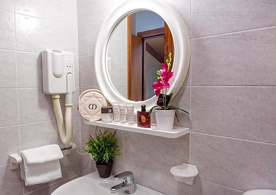 Hotel Chalet del Lago