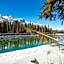 Coast Canmore Hotel & Conference Centre