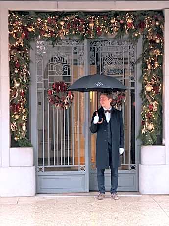 Hostellerie Du Chapeau Rouge