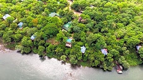 The River Club
