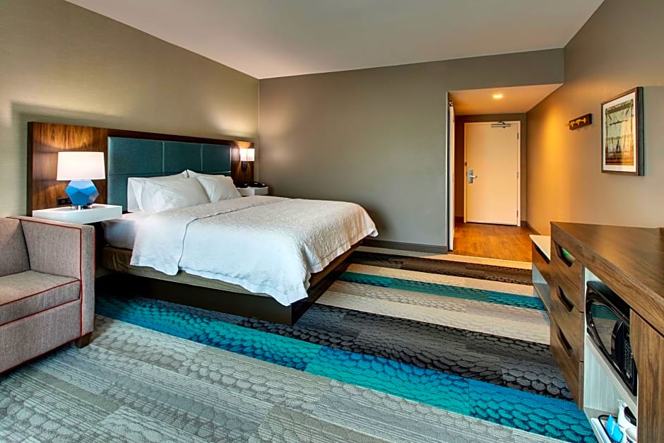 Hampton Inn & Suites By Hilton Southport