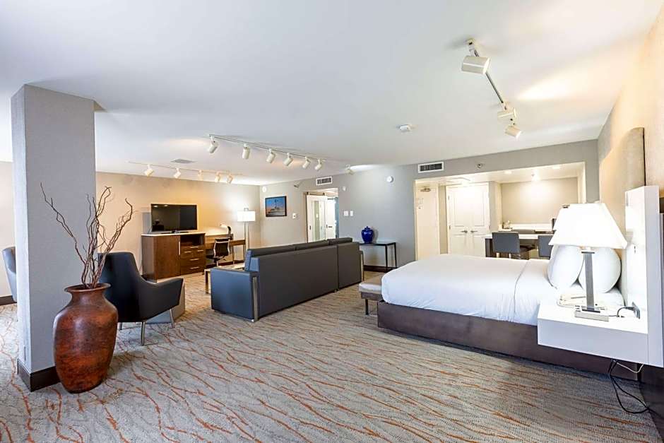 DoubleTree By Hilton Dallas Richardson