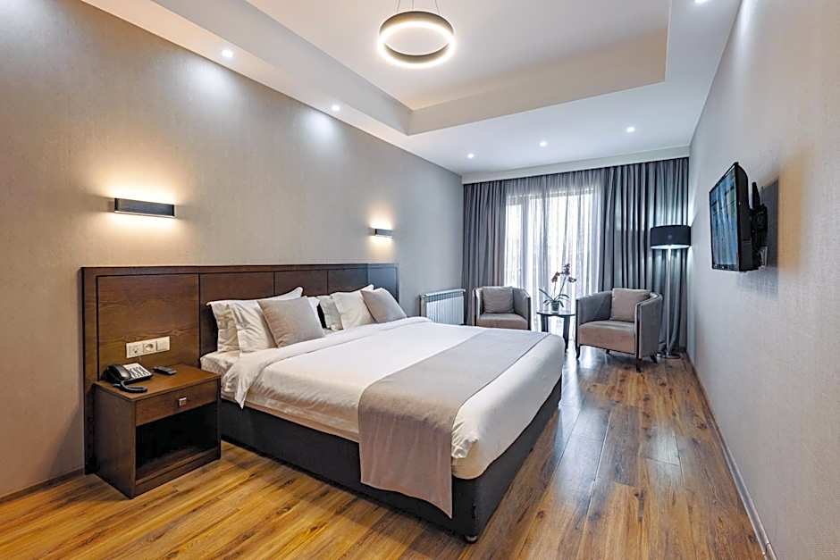 Crystal Hotel & SPA