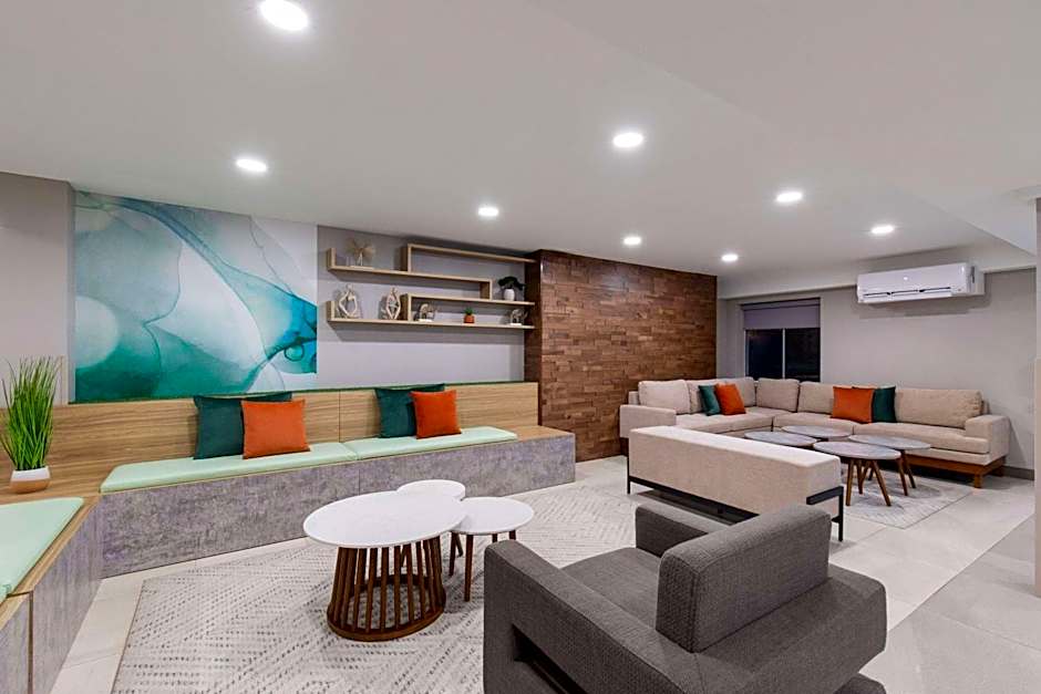 Wyndham Garden Louisville KY