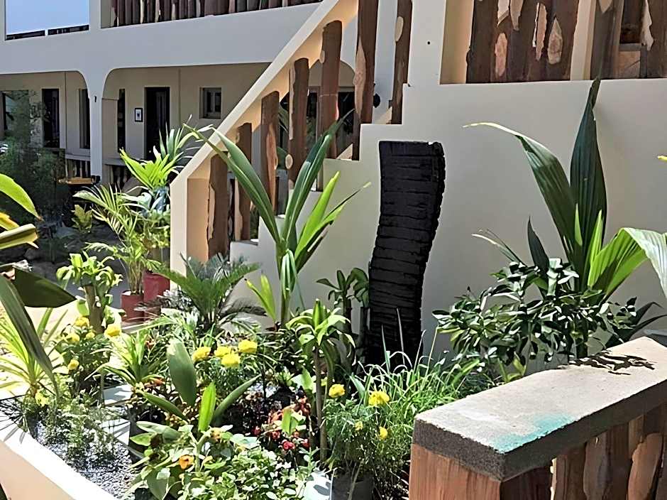 Stardust Beach Hotel