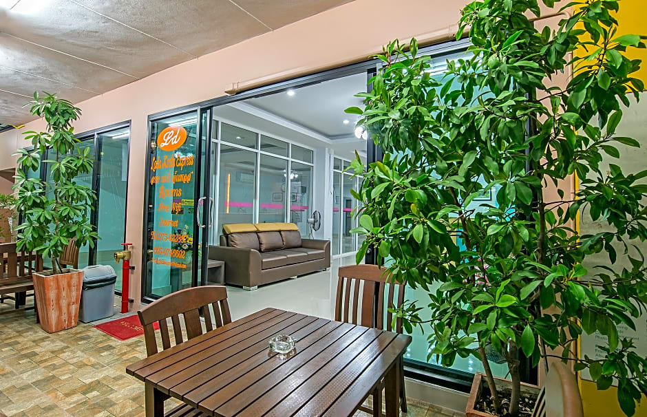 Lada Krabi Express Hotel