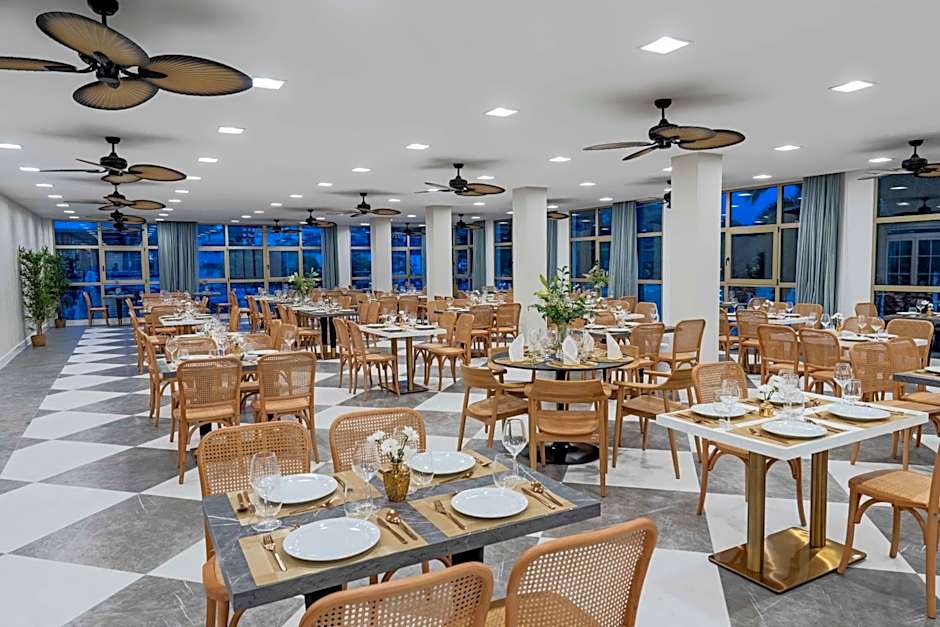 Hotel Faranda Rias Altas an Ascend Collection Hotel