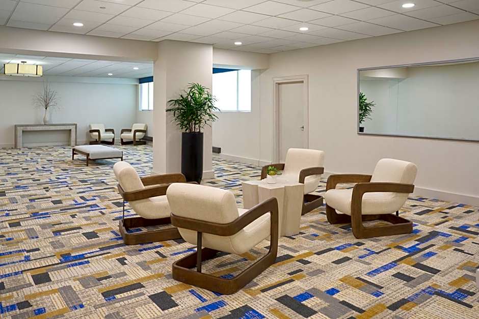 Sheraton Pittsburgh Hotel At Station Square