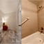 OYO Hotel Houston, TX near Medical Center NRG Stadium
