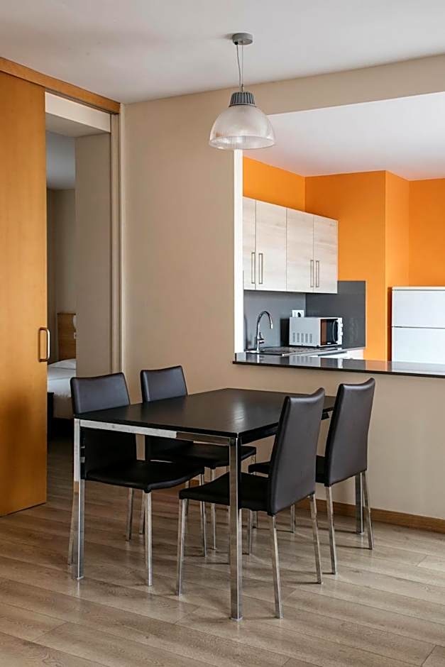 Barcelona Apartment Villarroel