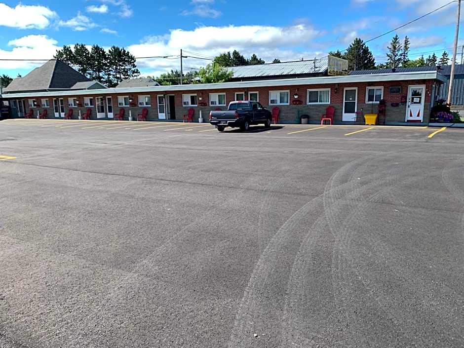 Trunk Road Motel