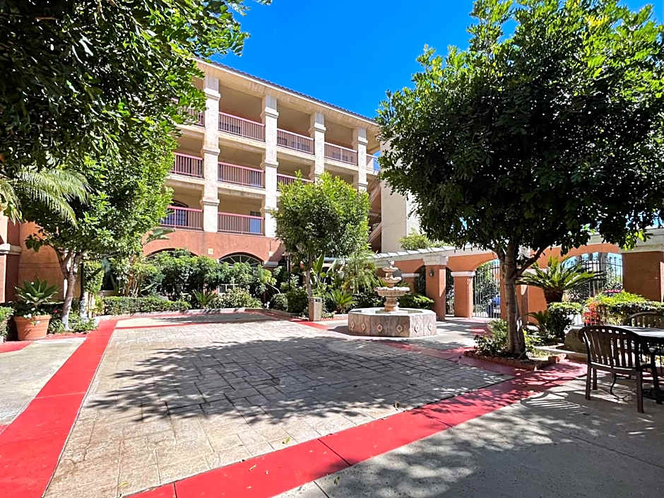 Ramada by Wyndham South El Monte
