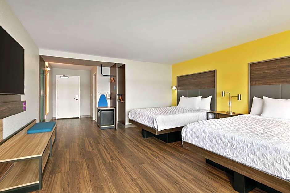 Tru By Hilton Sebring FL