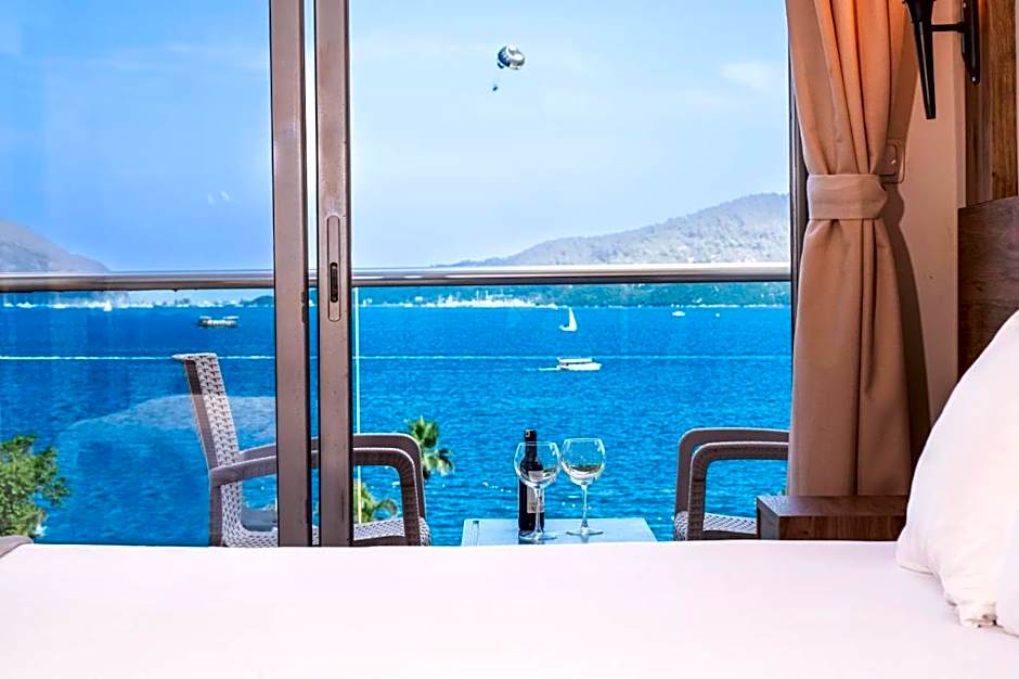 Moda Beach Hotel