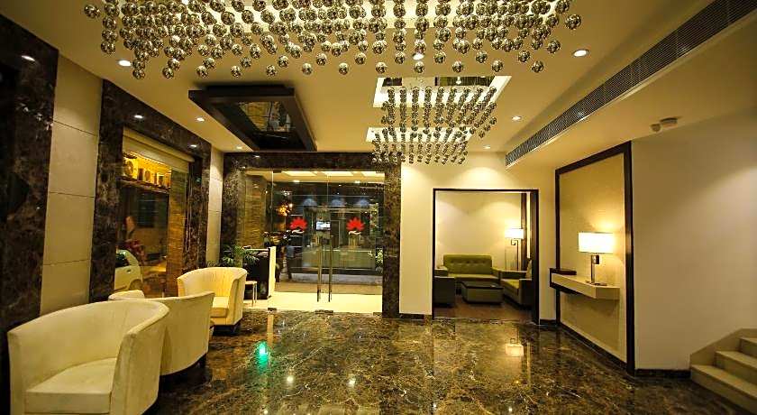 The Prime Balaji Deluxe @ New Delhi Railway Station Hotel