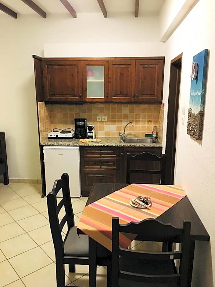 Afrodite Hotel Apartments