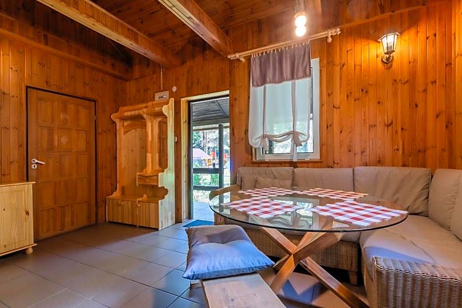 Domki Letniskowe Kobyłocha