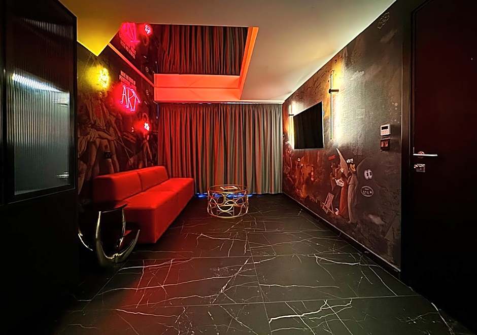 SO City Hotel Adults Only