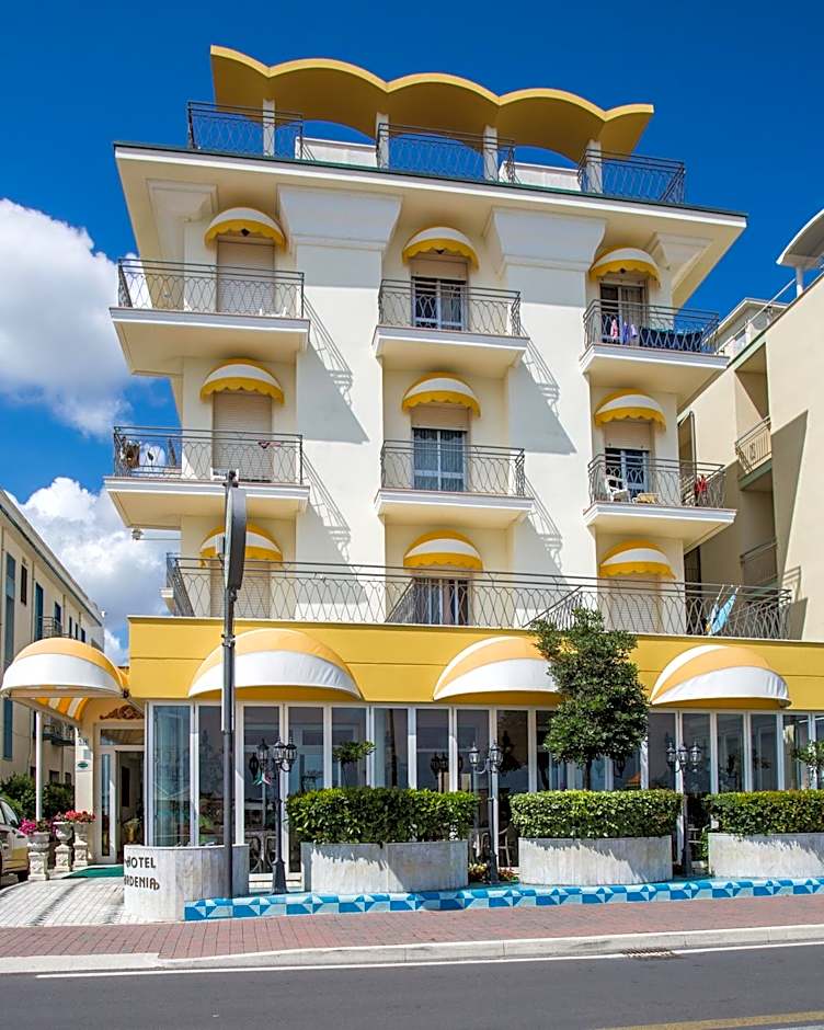 Photo 1 of 36 of Hotel Gardenia