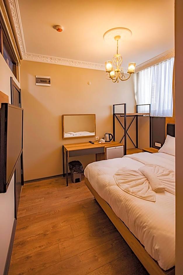 Grand Balyan Hotel & Restaurant