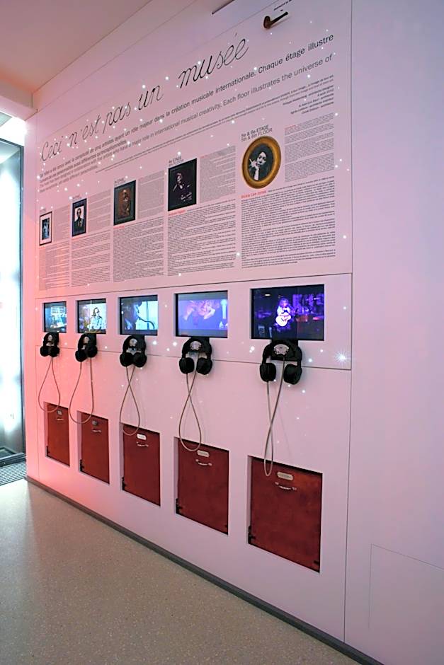 Hotel Du Triangle D'Or